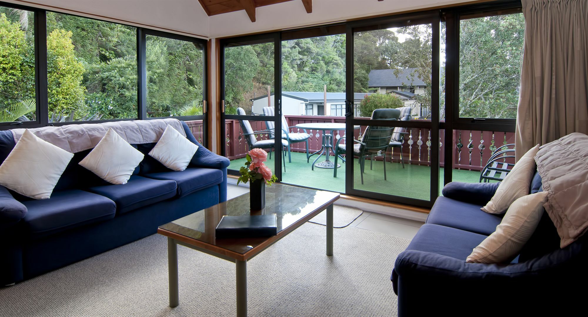 Swiss Chalet alojamiento Motel Paihia Exterior foto