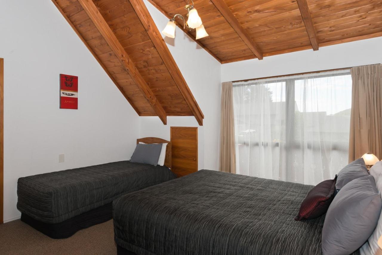 Swiss Chalet alojamiento Motel Paihia Exterior foto